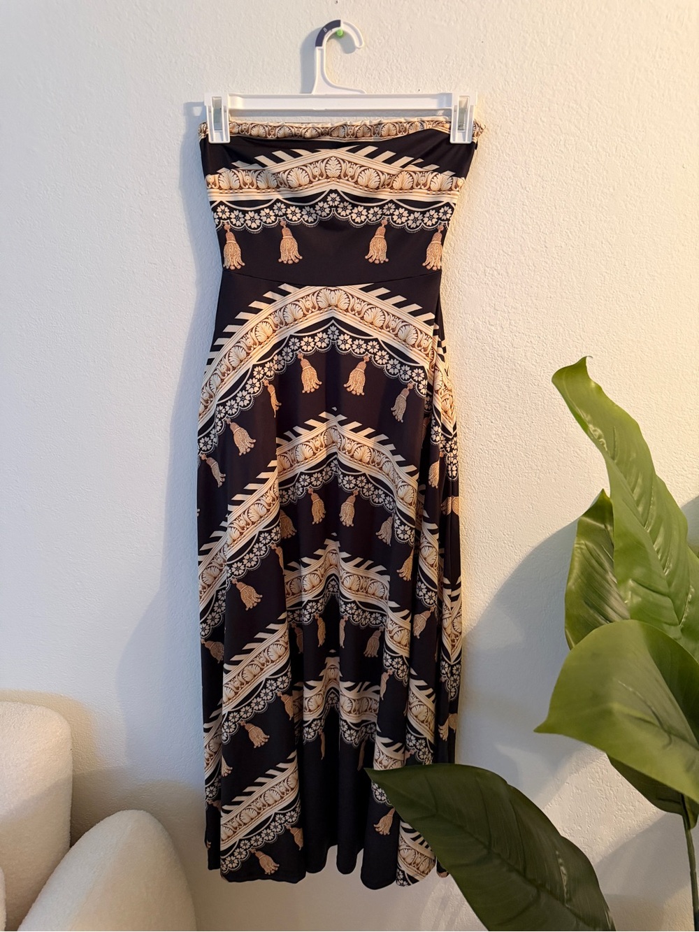 Fashion Nova Black and Tan Strapless Maxi Dress